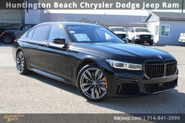 2022 BMW M760