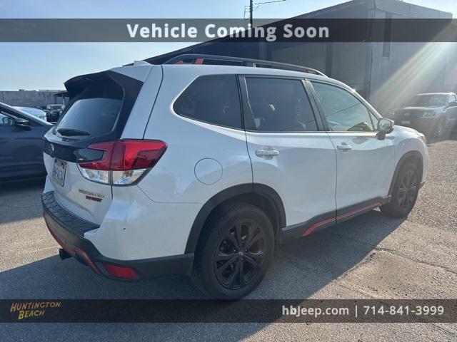 Photo of 2020 Crystal White Pearl Subaru Forester