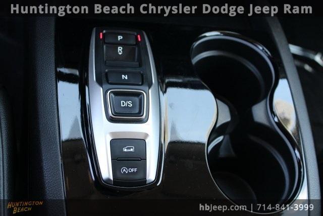Photo of 2020 Modern Steel Metallic Honda Pilot