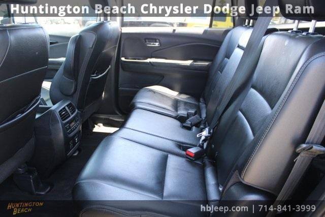 Photo of 2020 Modern Steel Metallic Honda Pilot