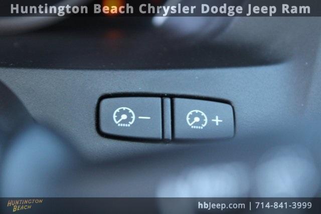 Photo of 2020 Platinum White Pearl Acura MDX