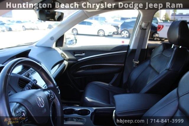 Photo of 2020 Platinum White Pearl Acura MDX