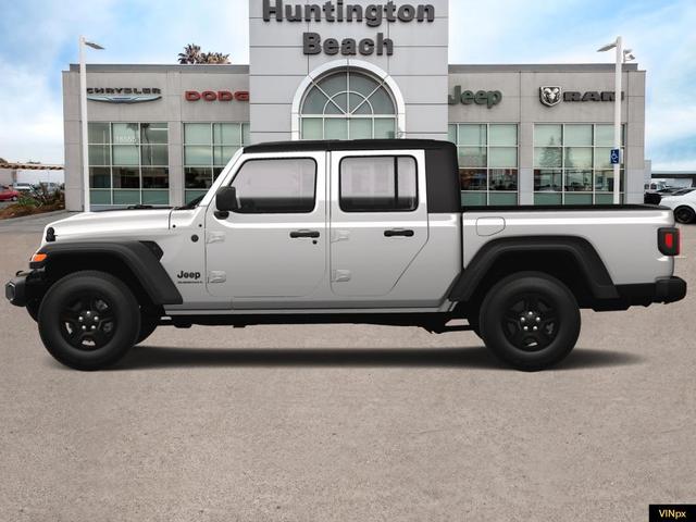 Photo of 2025 Bright White Jeep Gladiator