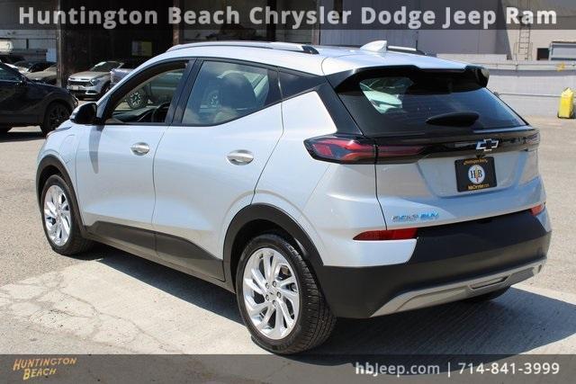 Photo of 2023 Silver Flare Metallic Chevrolet Bolt EUV