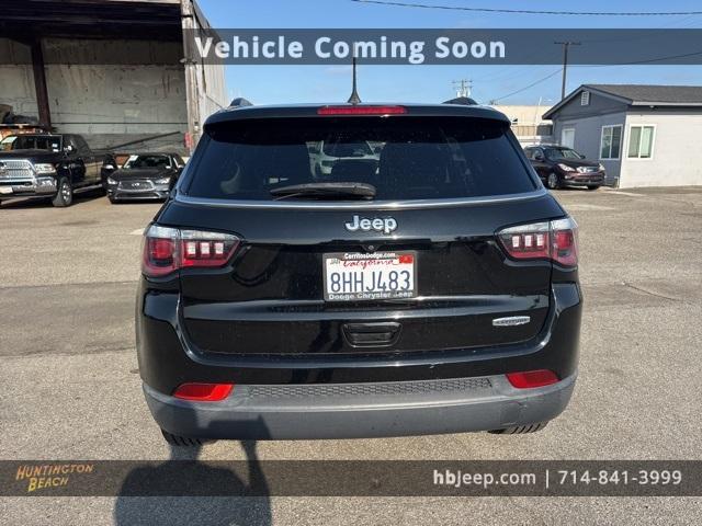 Photo of 2019 Diamond Black Jeep Compass