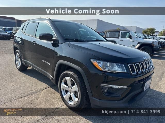 Photo of 2019 Diamond Black Jeep Compass