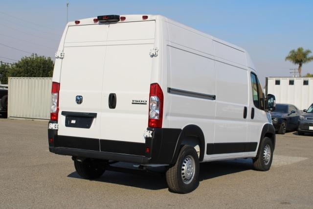 Photo of 2025 Bright White RAM ProMaster 1500