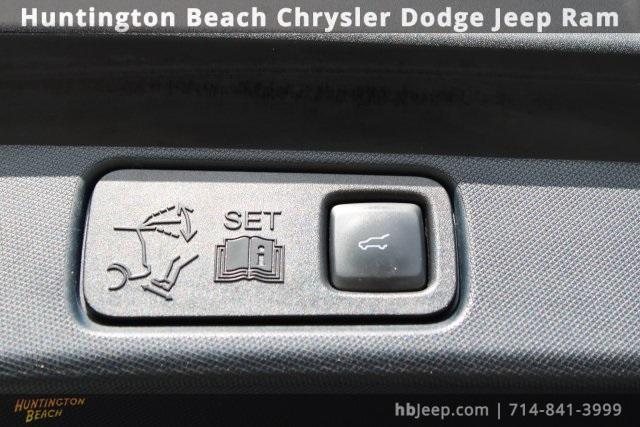 Photo of 2021 White Metallic Ford Mustang Mach-E