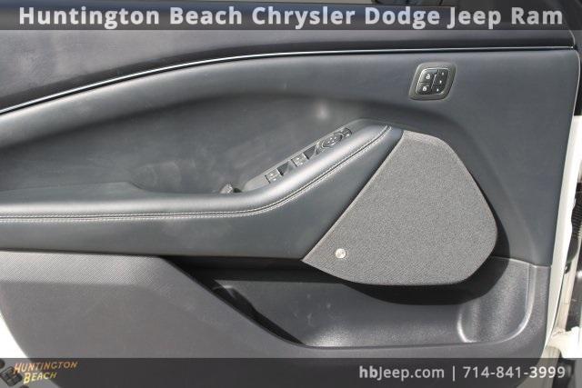 Photo of 2021 White Metallic Ford Mustang Mach-E