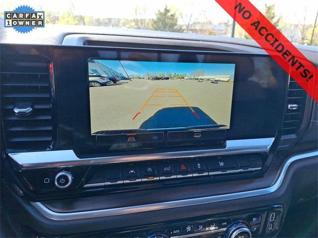 Photo of 2022 Black GMC Sierra 1500