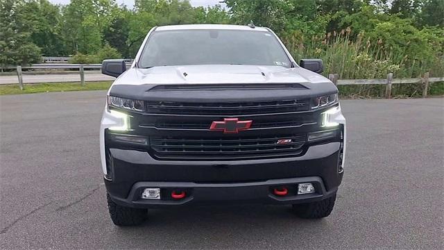 Photo of 2021 White Chevrolet Silverado 1500