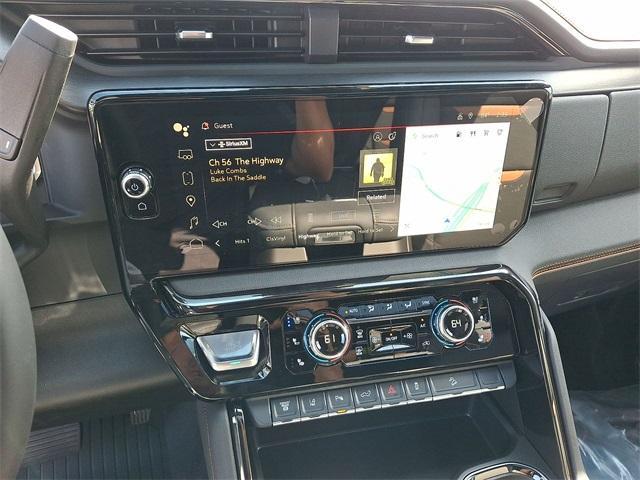 Photo of 2025 White GMC Sierra 2500
