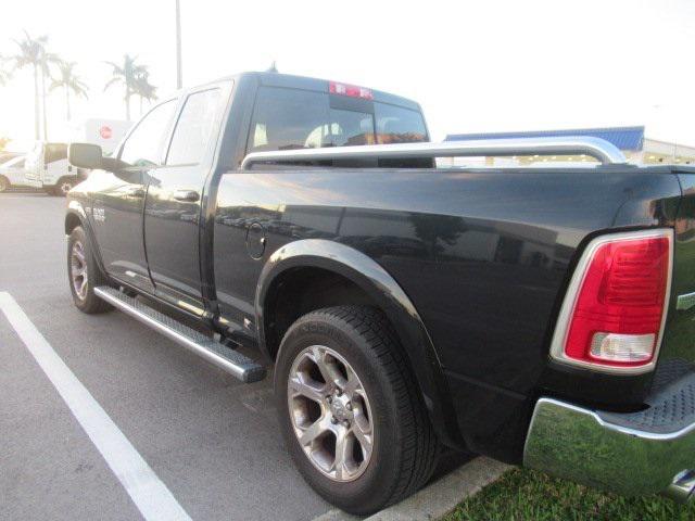 Photo of 2016 Brilliant Black Crystal Pearlcoat RAM 1500