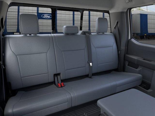 Photo of 2025 Oxford White Ford F-350