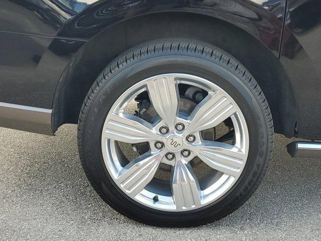 Photo of 2023 Agate Black Metallic Ford Expedition