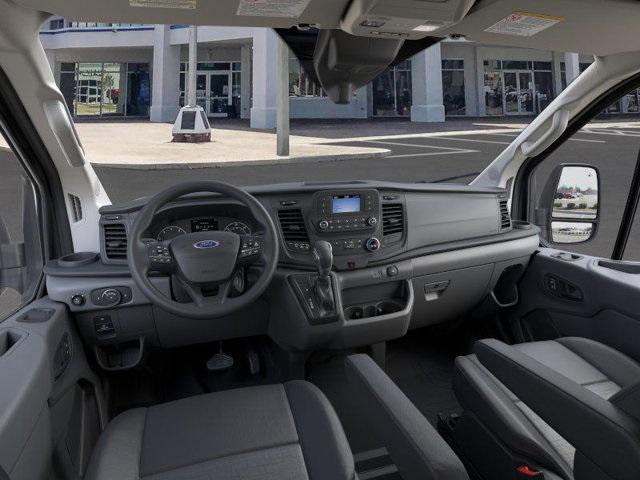 Photo of 2025 Oxford White Ford Transit-150
