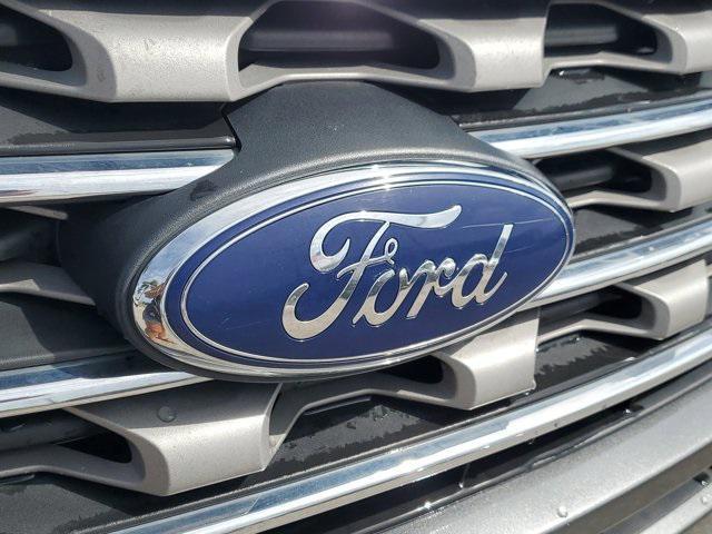 Photo of 2017 Magnetic Ford Explorer