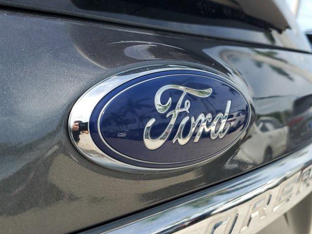 Photo of 2017 Magnetic Ford Explorer