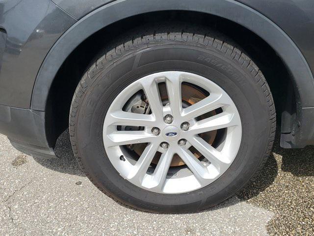 Photo of 2017 Magnetic Ford Explorer