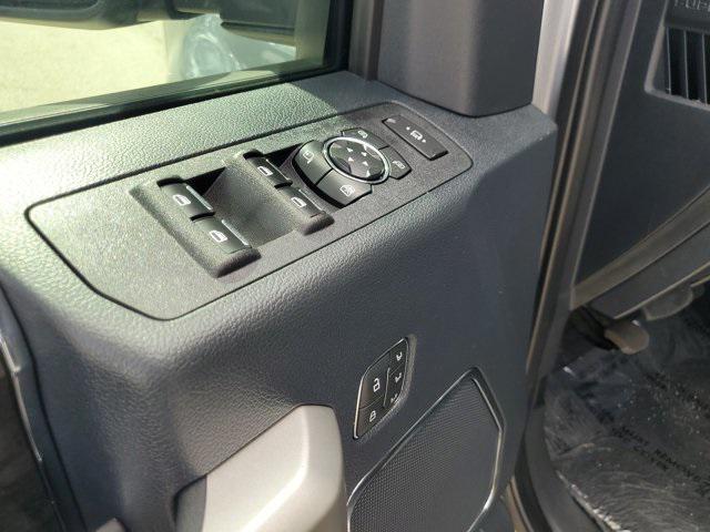 Photo of 2022 Silver Metallic Ford F-250