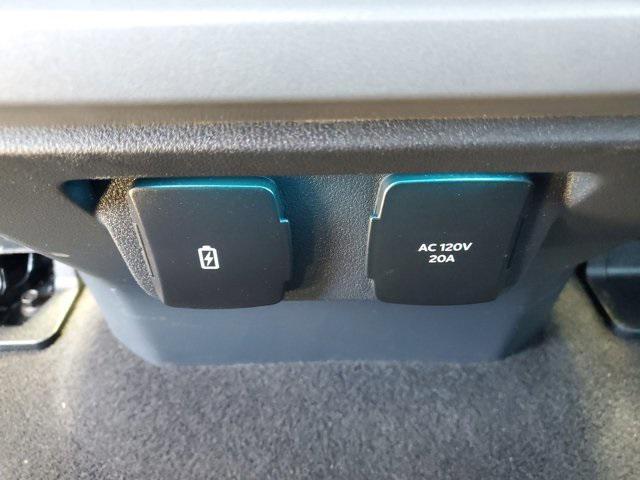 Photo of 2024 Silver Metallic Ford F-150