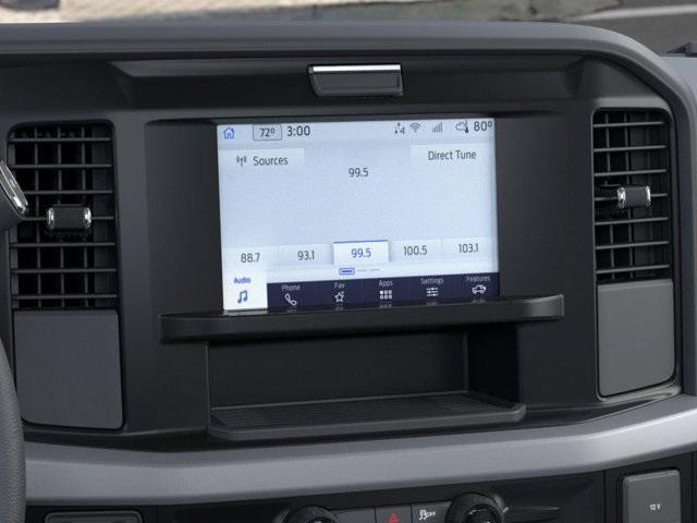 Photo of 2025 Oxford White Ford F-350