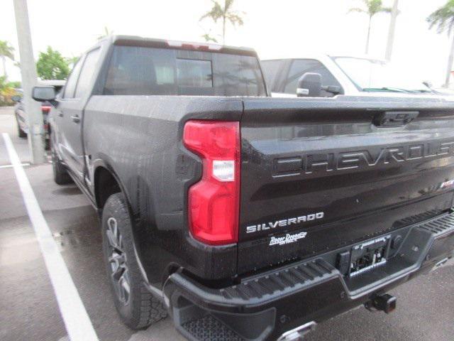 Photo of 2022 Black Chevrolet Silverado 1500