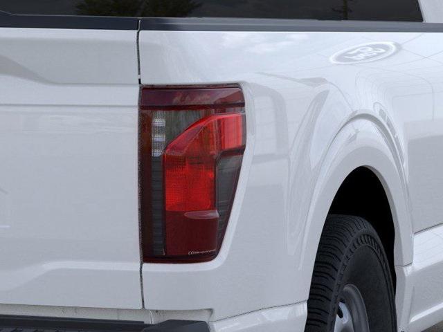 Photo of 2025 Oxford White Ford F-150