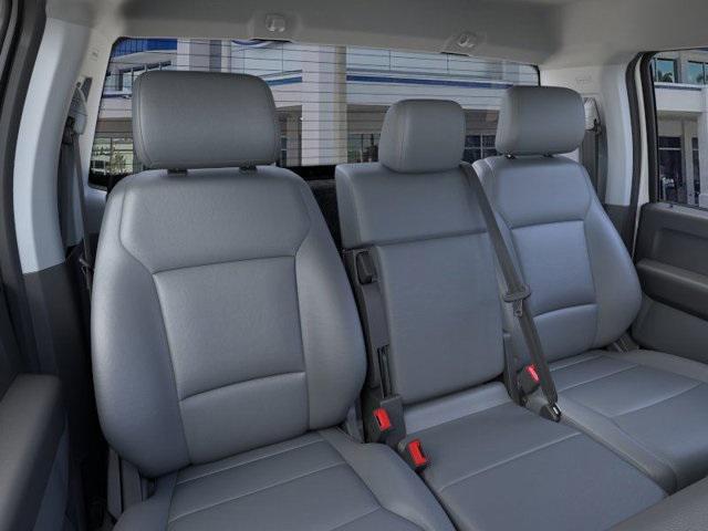 Photo of 2025 Oxford White Ford F-350