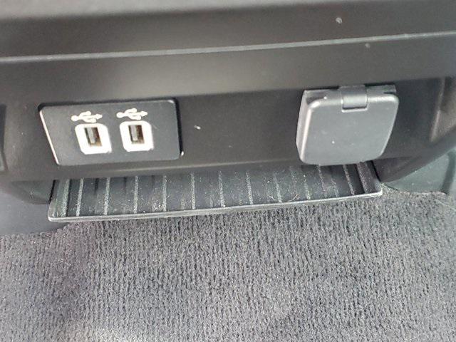 Photo of 2020 Black Ford F-150