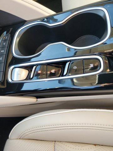 Photo of 2023 Sapphire Metallic Buick Envision