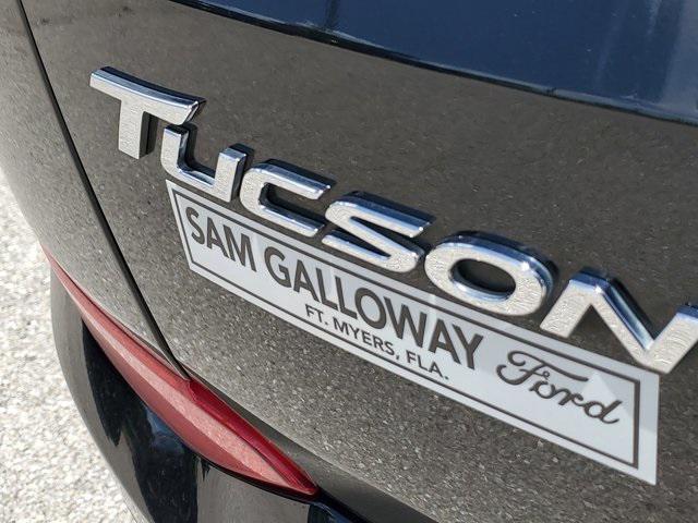 Photo of 2018 Black Noir Pearl Hyundai TUCSON