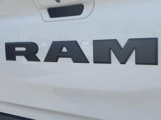 Photo of 2019 Bright White Clearcoat RAM 1500