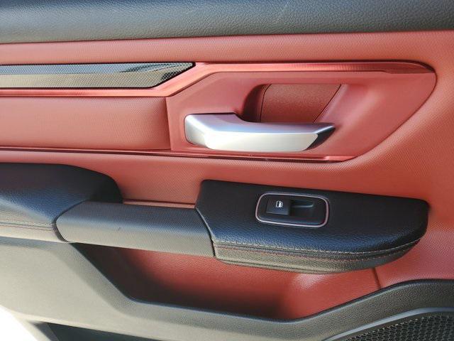 Photo of 2019 Bright White Clearcoat RAM 1500