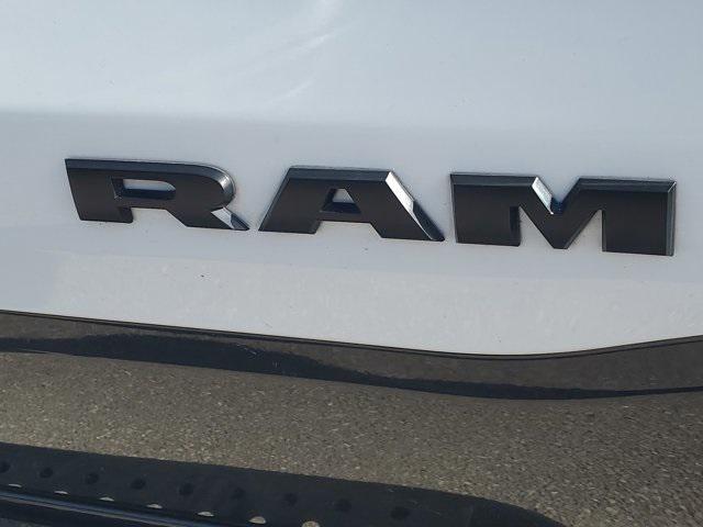 Photo of 2019 Bright White Clearcoat RAM 1500