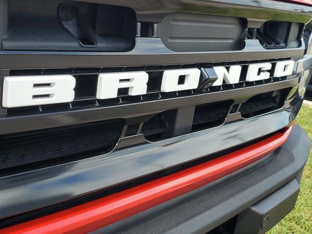 Photo of 2023 Race Red Ford Bronco