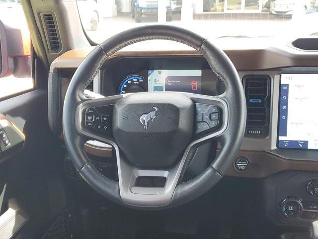 Photo of 2023 Race Red Ford Bronco