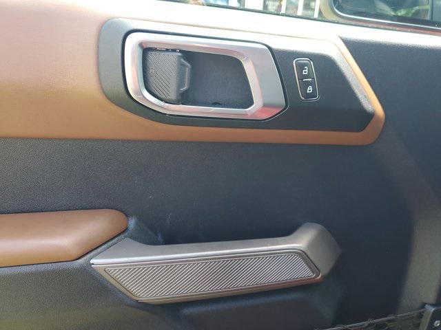 Photo of 2023 Race Red Ford Bronco