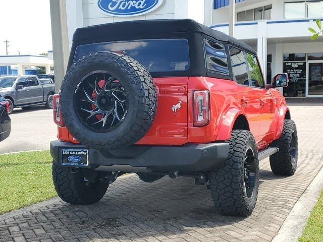 Photo of 2023 Race Red Ford Bronco