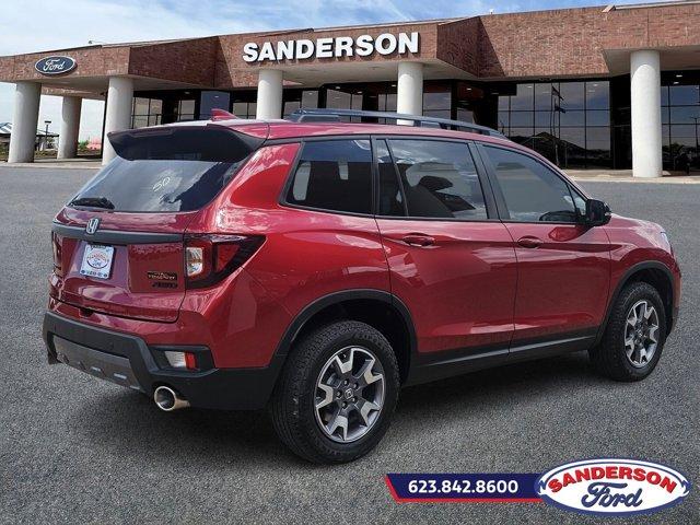 Photo of 2023 Platinum White Pearl Honda Passport