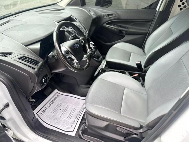 Photo of 2017 Frozen White Ford Transit Connect