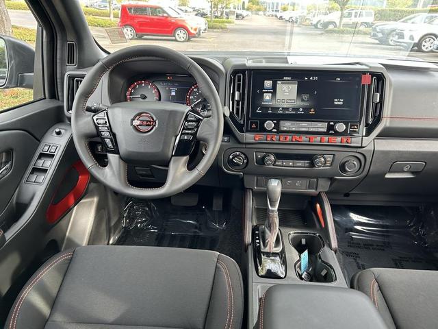 Photo of 2025 Boulder Gray Pearl Nissan Frontier