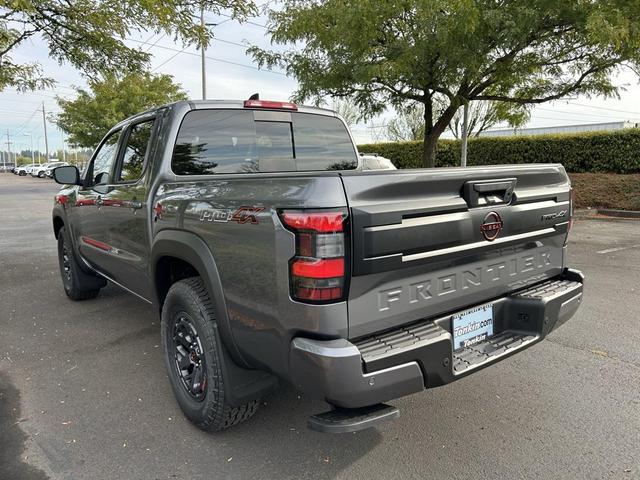 Photo of 2025 Boulder Gray Pearl Nissan Frontier