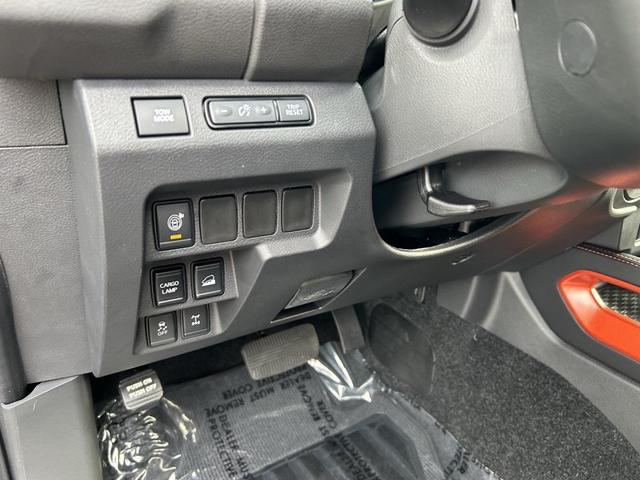 Photo of 2025 Boulder Gray Pearl Nissan Frontier