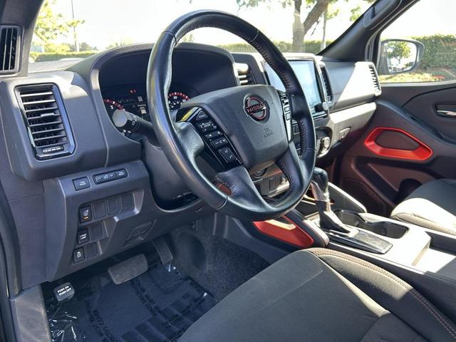 Photo of 2022 Super Black Nissan Frontier