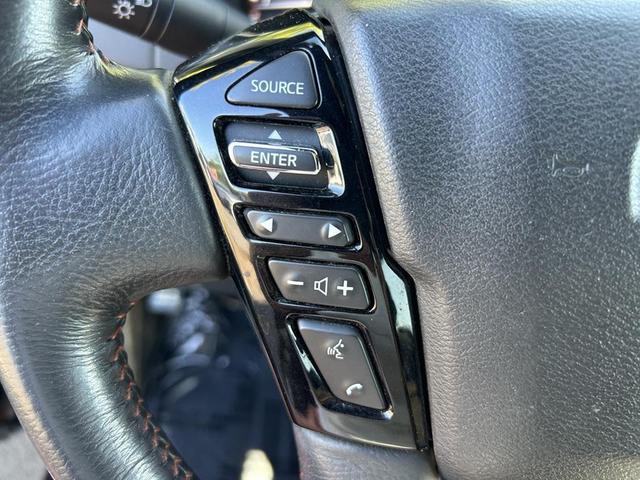 Photo of 2022 Super Black Nissan Frontier