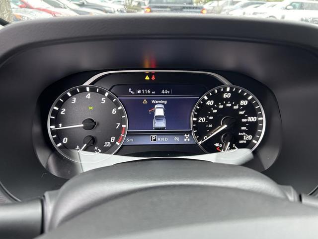 Photo of 2025 Glacier White Nissan Frontier