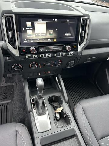 Photo of 2025 Glacier White Nissan Frontier
