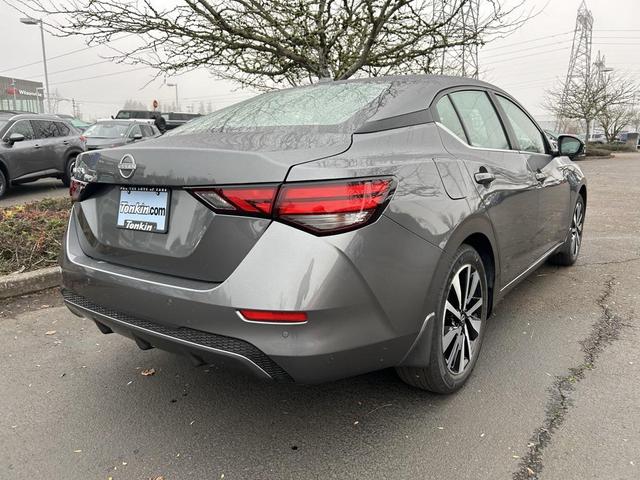 Photo of 2025 Gun Metallic Nissan Sentra