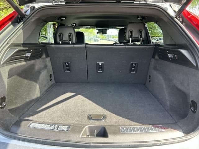 Photo of 2024 Argent Silver Metallic Cadillac XT4